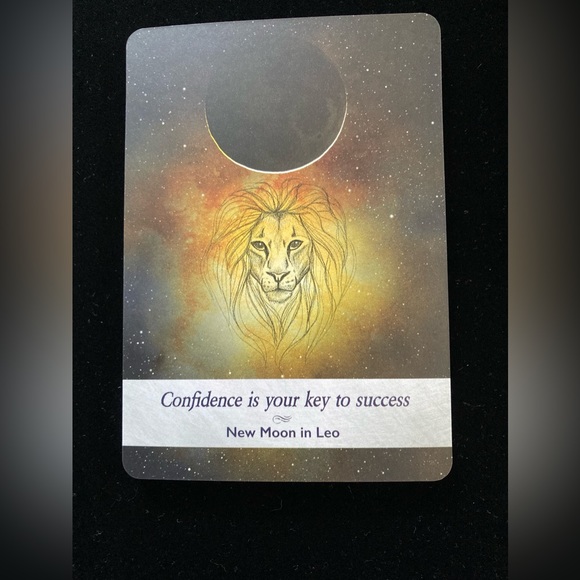 Moonology Oracle Cards. #44 Cards & guide book by Yasmin Boland with storage box - Picture 8 of 11